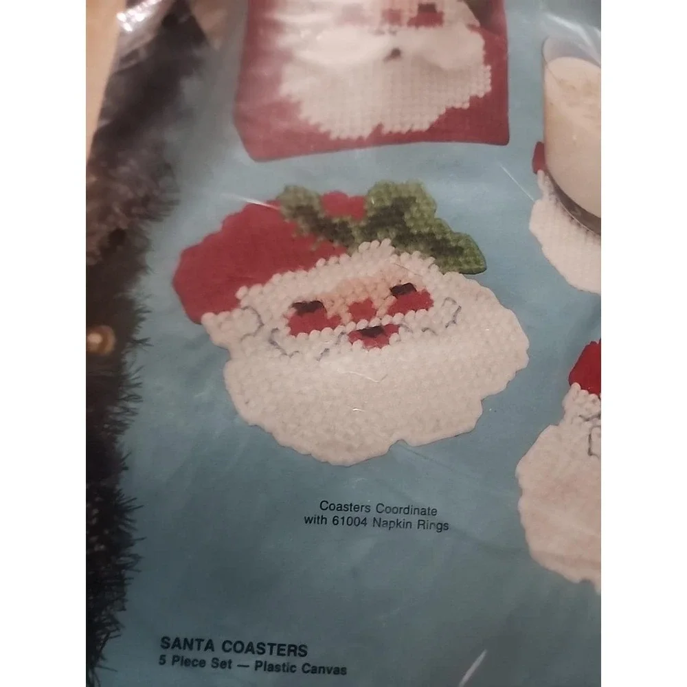 1991 Bucilla Santa Coaster Craft Kit VTG Christmas Plastic Canvas Needlecraft